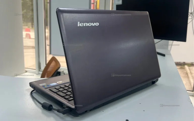 Ноутбук  Lenovo Z580
