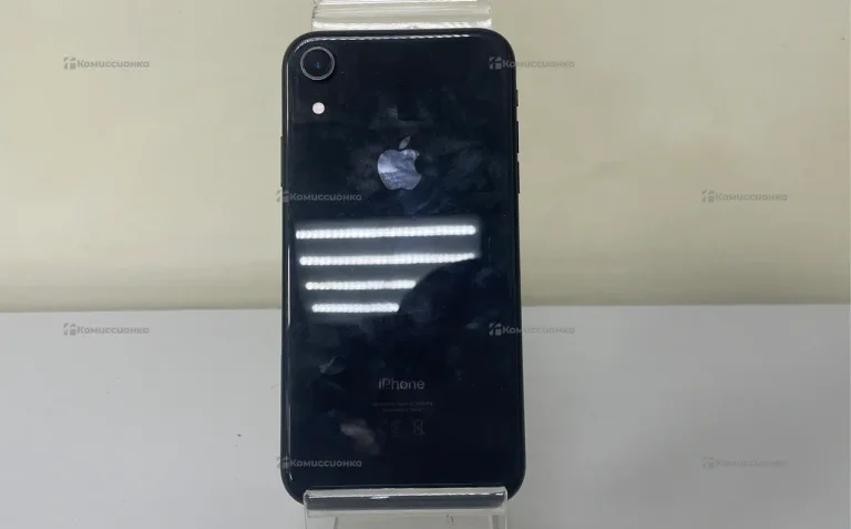 Apple iPhone XR 3/64 ГБ