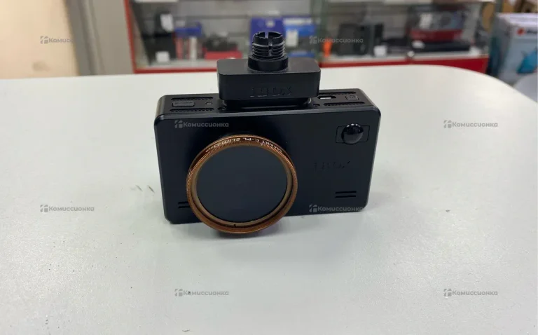 Видеорегистратор  Ibox icon laservision wifi signa