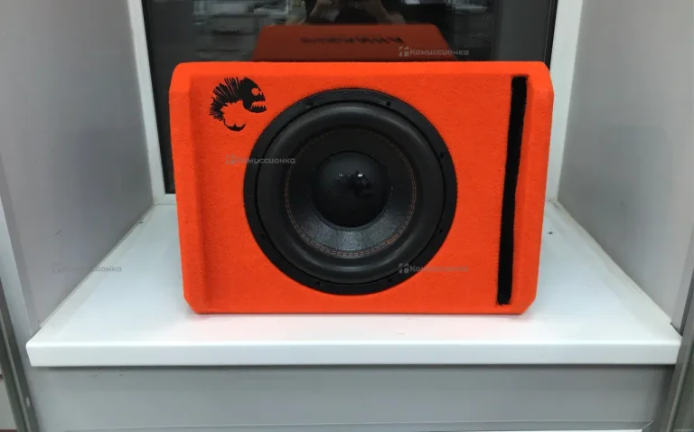 Сабвуфер  dl audio piranha 12a v2