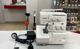 Оверлок Janome 210D