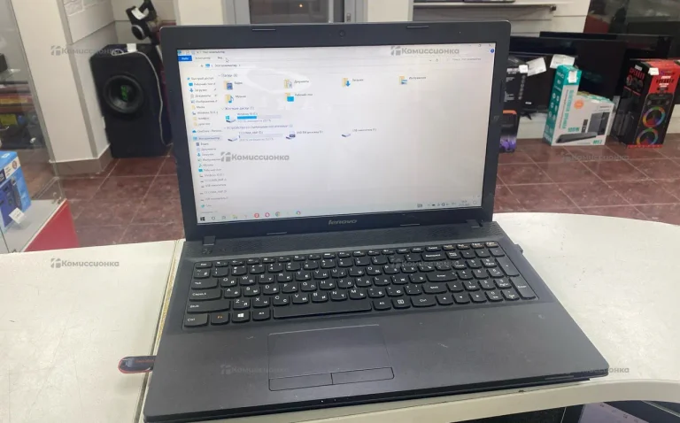 Ноутбук  Lenovo