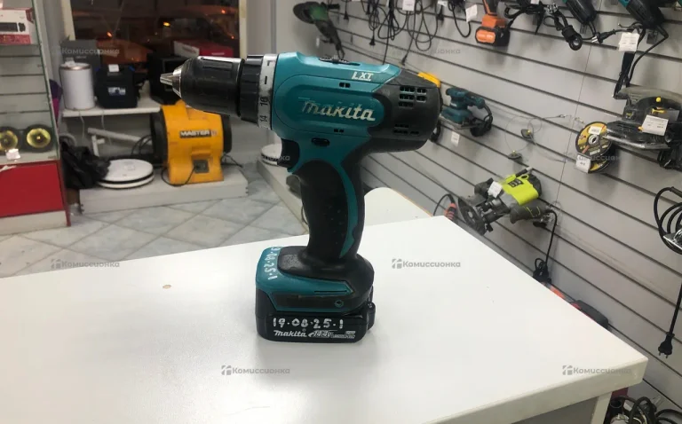 Дрель-шуруповерт makita DF347D
