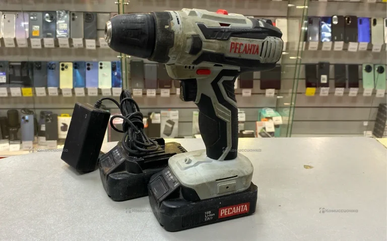 Аккумуляторная дрель-шуруповерт РЕСАНТА ДА-18-2ЛК