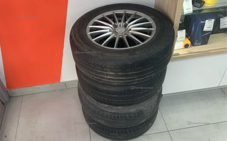 Колеса в сборе TOYOTA HAICE  5/114.3