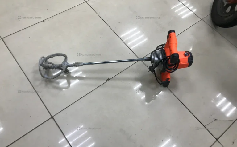 Миксер Спец Мэд-2000