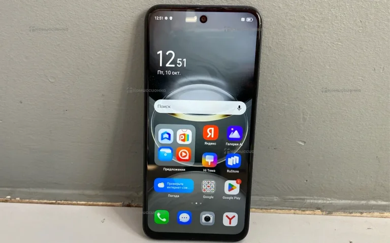 Tecno SPARK 30C 4/128 ГБ