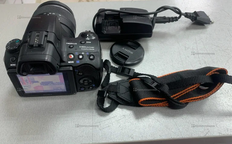 Фотоаппарат  SONY STL-A37
