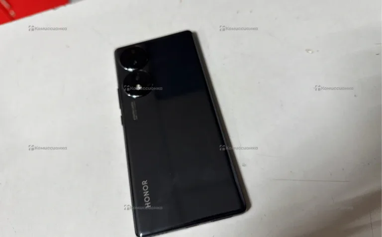 Honor 70 8/256 ГБ