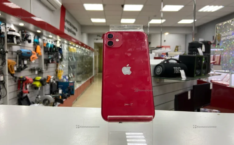 Apple iPhone 11 4/64 ГБ