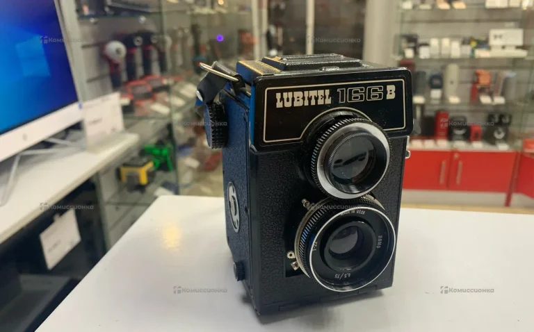 Фотоаппарат  Lubitel 166B