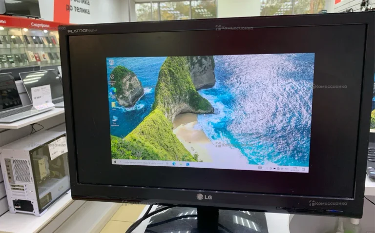 Монитор LG Flatron E2241T