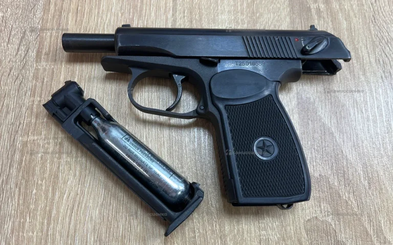 Пневматический пистолет Макарова МР654К