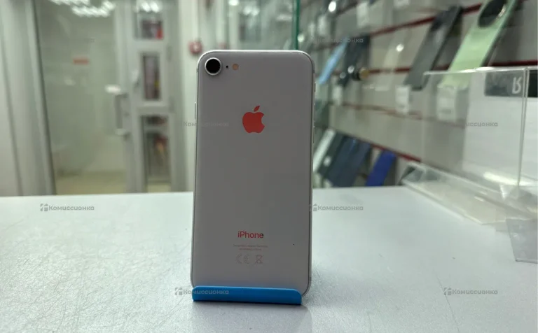 Apple iPhone 8 2/64 ГБ