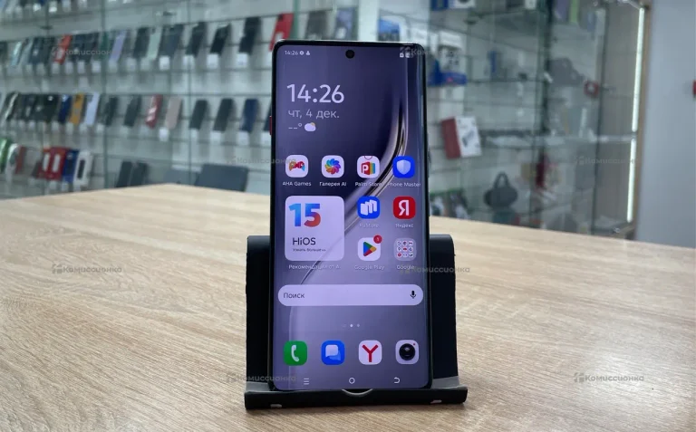 Tecno CAMON 40 Pro 5G 8/256 Гб