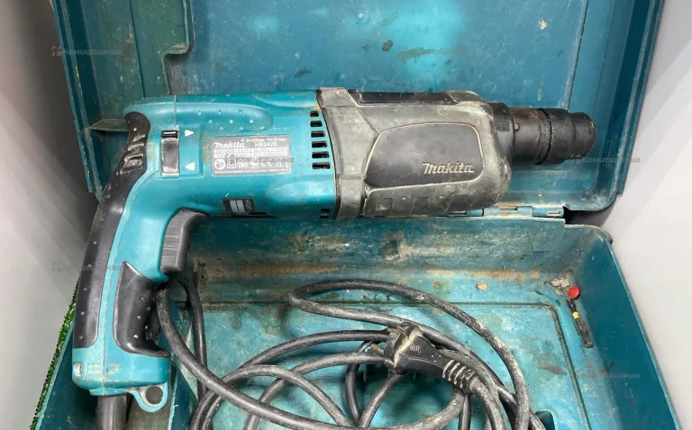 Дрель makita hr2470