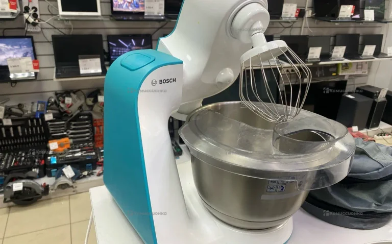 Кухонная машина Bosch MUM54D00