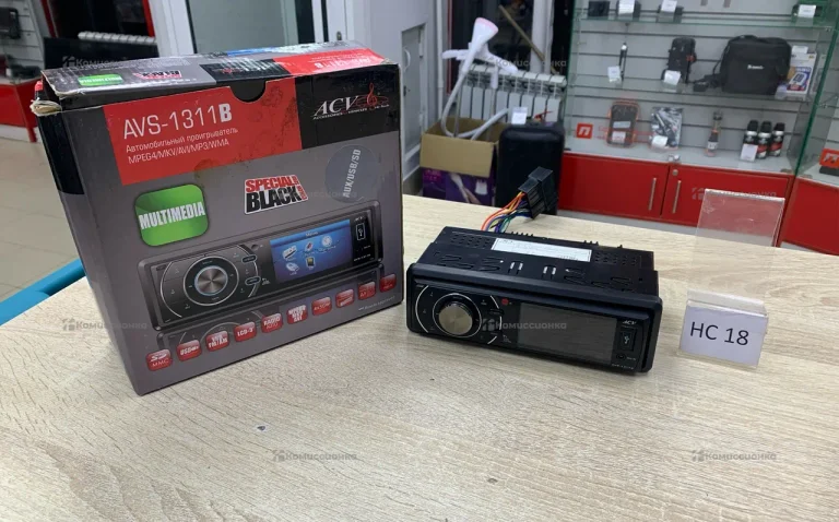 Автомагнитола  Avc1311b