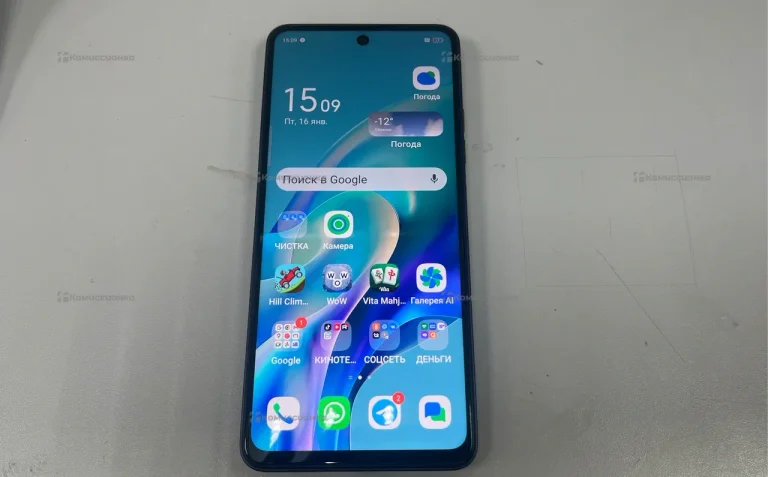 Tecno Spark 30 8/256 ГБ