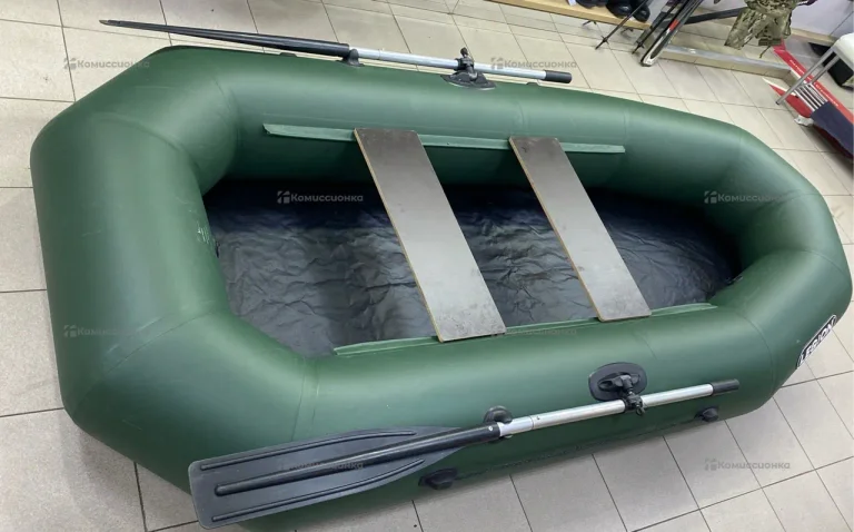 Лодка Legion 270