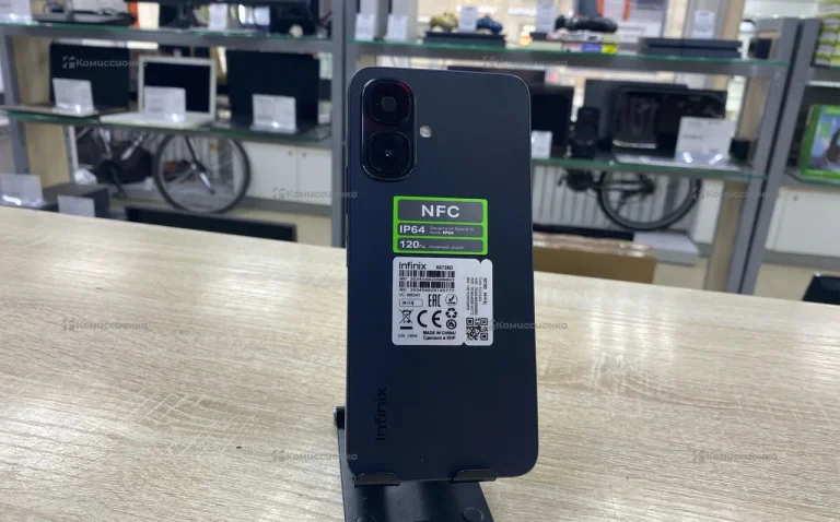 Infinix SMART 10 3/64 ГБ