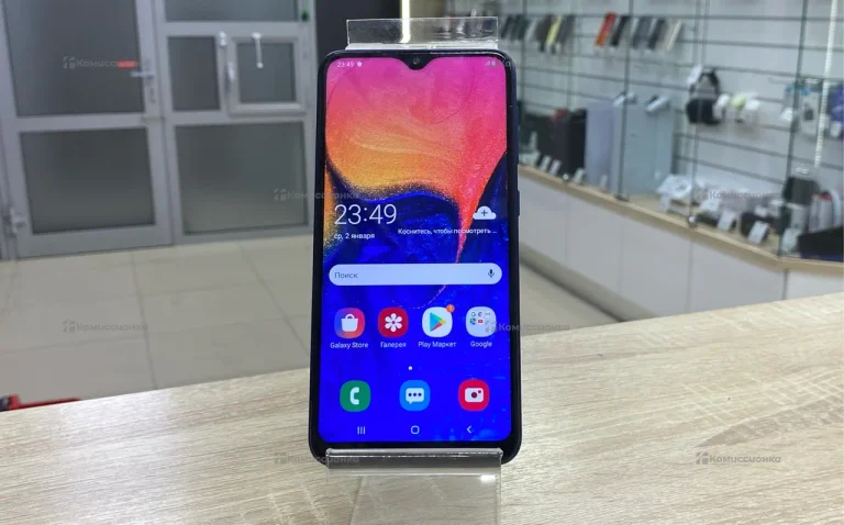 Samsung A10 2/32 гб