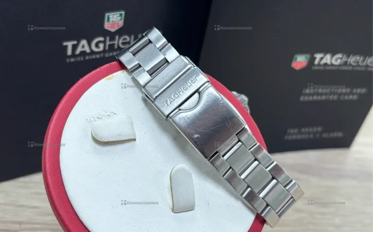 Часы TagHeuer WAB1110
