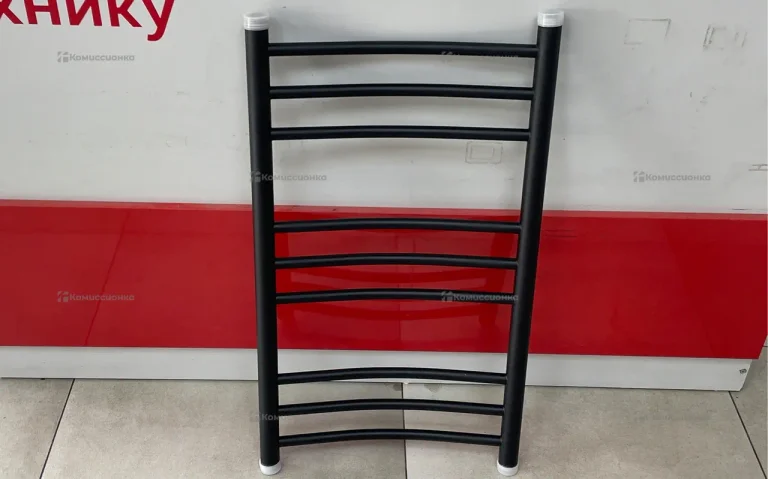 Полотенце сушитель проточный Dillon