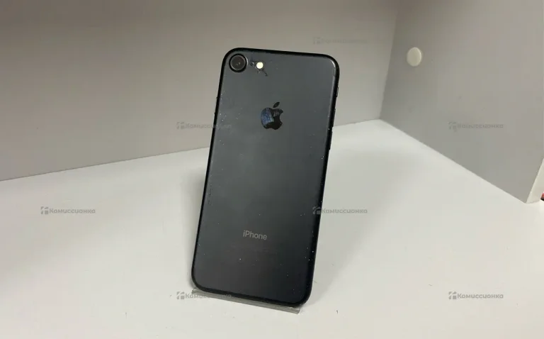 Apple iPhone 7 2/128 ГБ