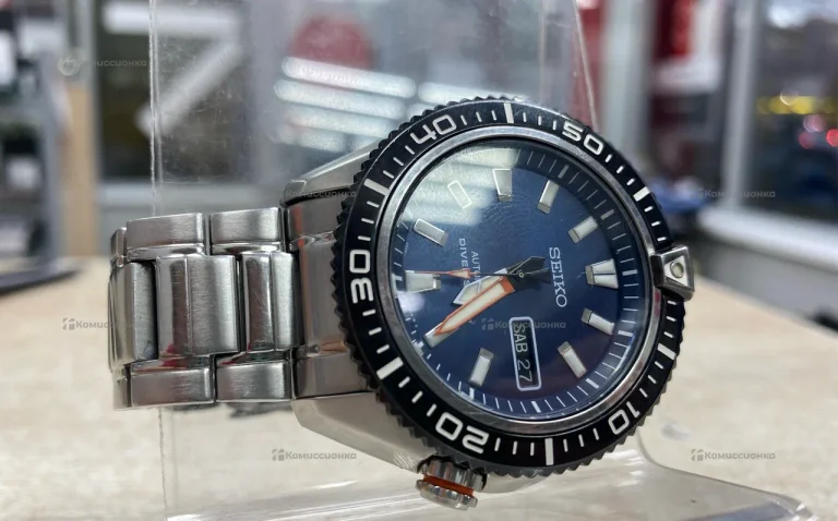 Часы  Seiko 4R3602Z0