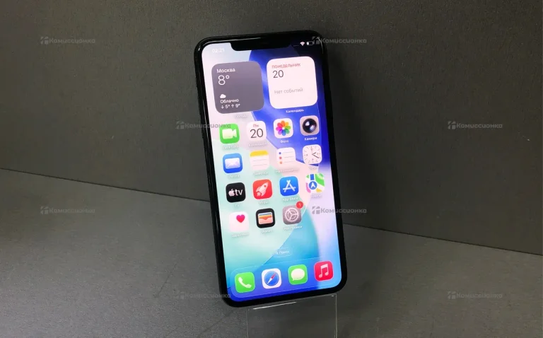 Apple iPhone 11 Pro Max 4/64 ГБ