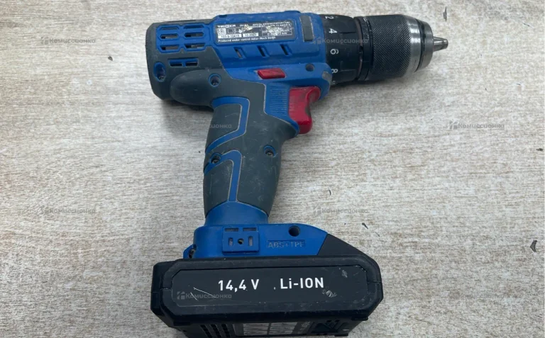 шуруповерт Triger 20103