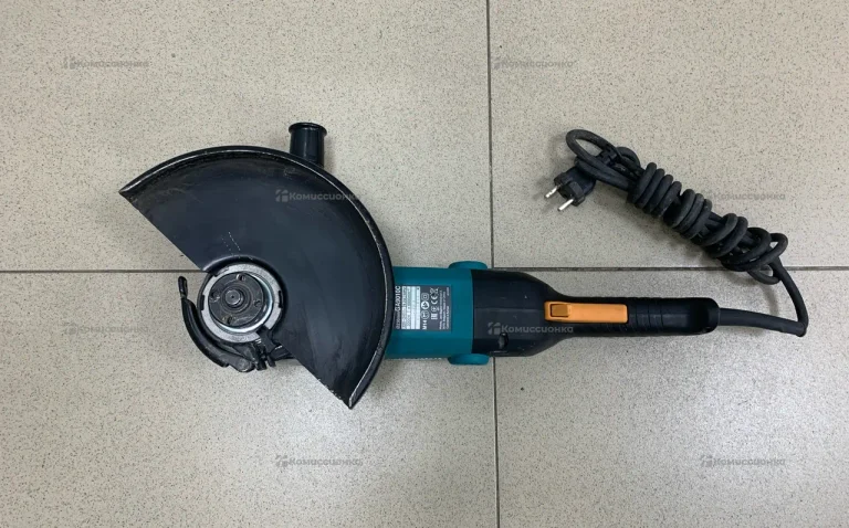 УШМ makita GA9010C