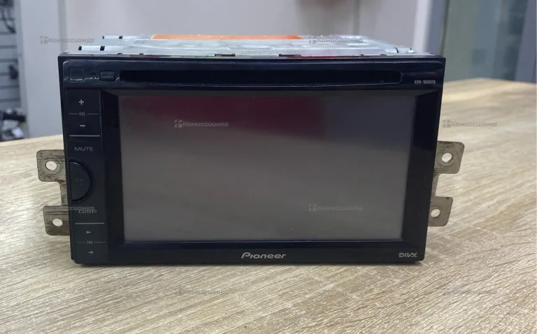 Автомагнитола  Pioneer AVH-160DVD