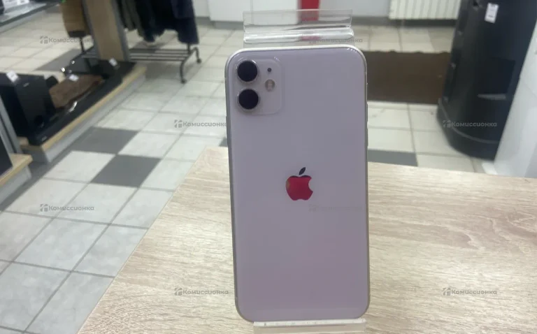 Apple iPhone 11 4/128 ГБ