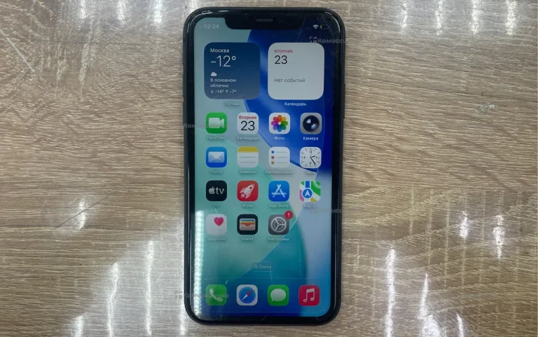 Apple iPhone 11 4/64 ГБ