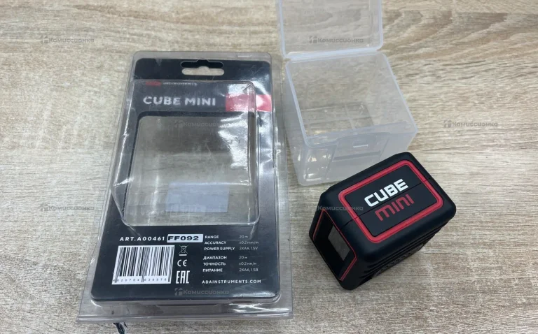 Лазерный уровень Cube