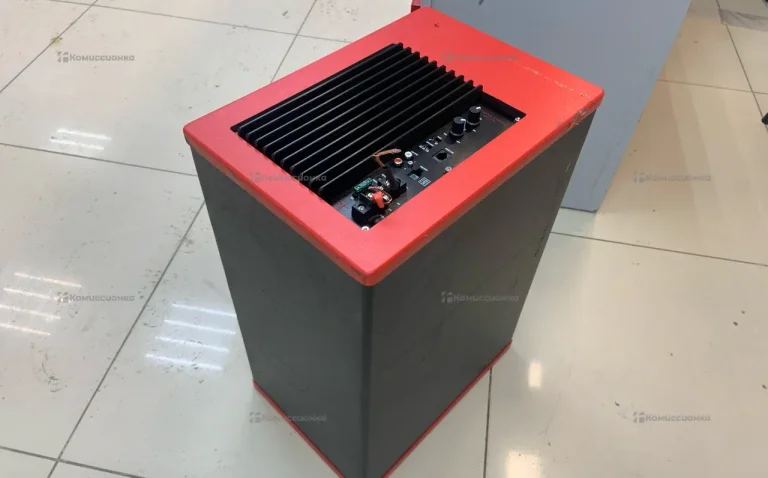 Активный Сабвуфер УРАЛ УРАГАН КОМБО АС-У12А