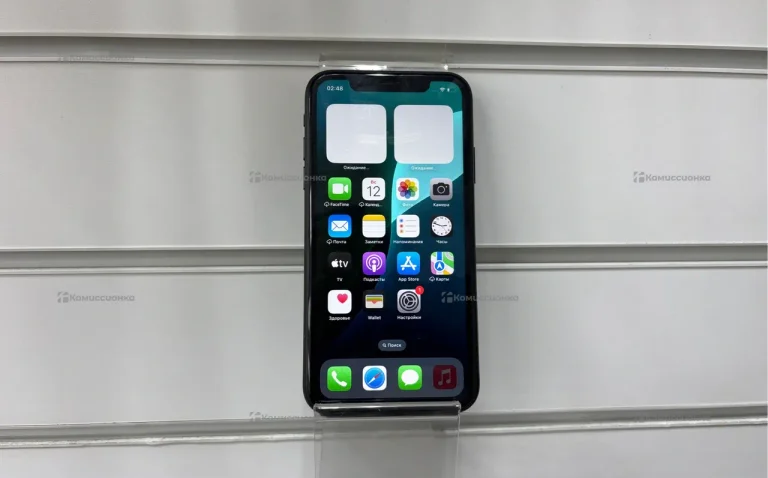Apple iPhone XR 3/128 ГБ