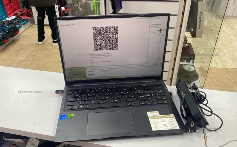 Ноутбук  ASUs Vivobook 16x