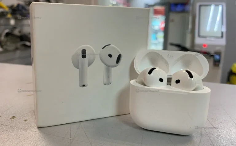 Наушники  AirPods 4