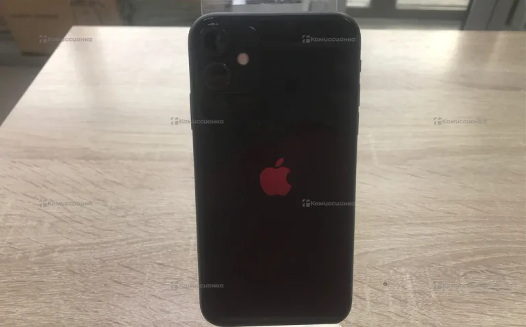Apple iPhone 11 4/64 ГБ