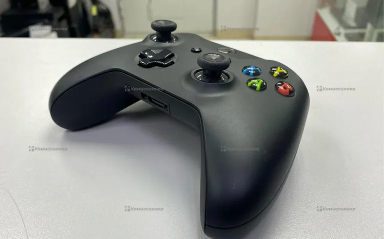 Джойстик Xbox 1708
