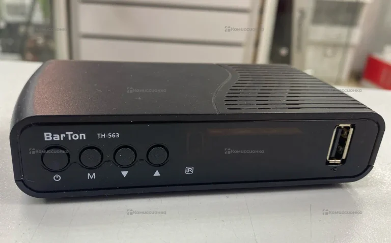 Цифровая ТВ приставка BarTon TH-563