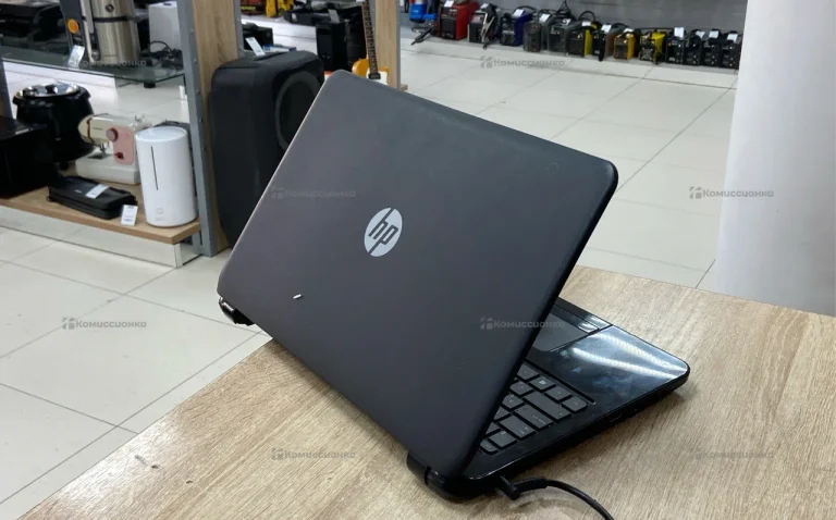 Ноутбук  HP