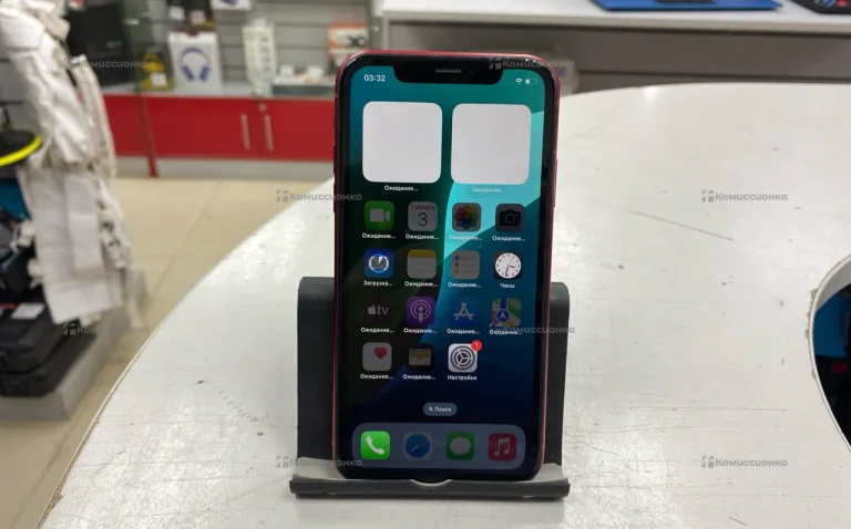 Apple iPhone XR 3/64 ГБ