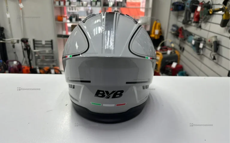 Мотошлем byb