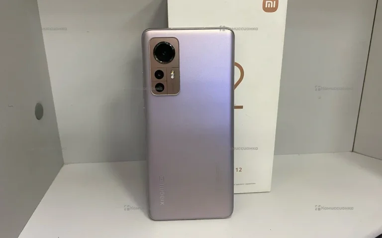 Xiaomi 12 12/256 ГБ