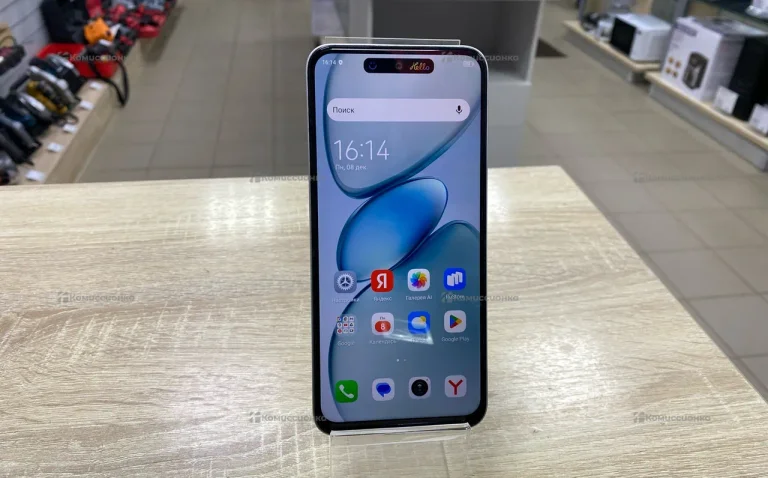 Tecno Spark Go 1 4/64 ГБ