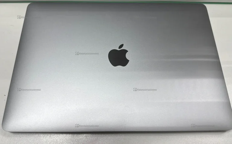 Ноутбук macbook air m1
